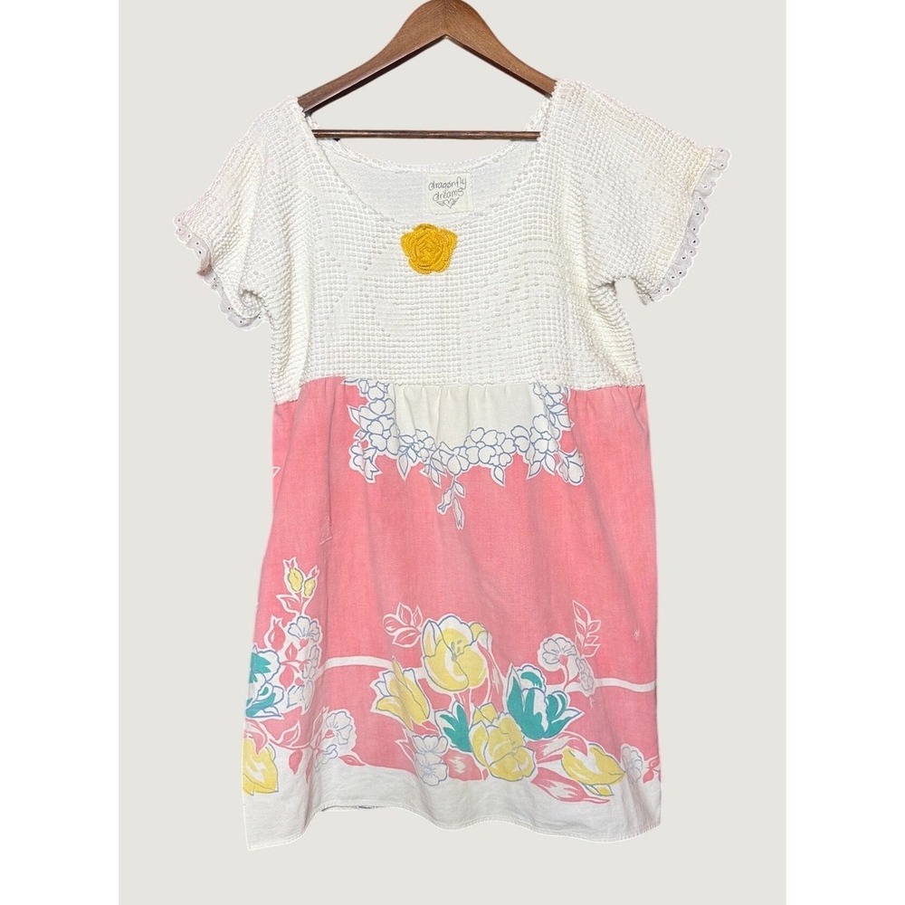 Dragonfly Dreams Floral Shift Dress Women Medium Pink White Good Mix Media Rose